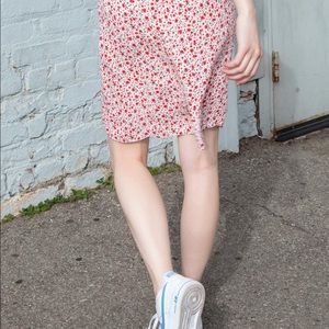 Brandy Melville floral skirt